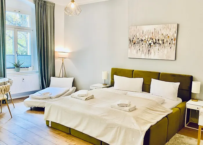 Modernes City-apartment Mit Grosser Terrasse * 드레스덴