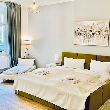 Modernes City-apartment Mit Grosser Terrasse * דרזדן