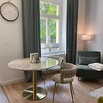 Modernes City-apartment Mit Grosser Terrasse * Dresden